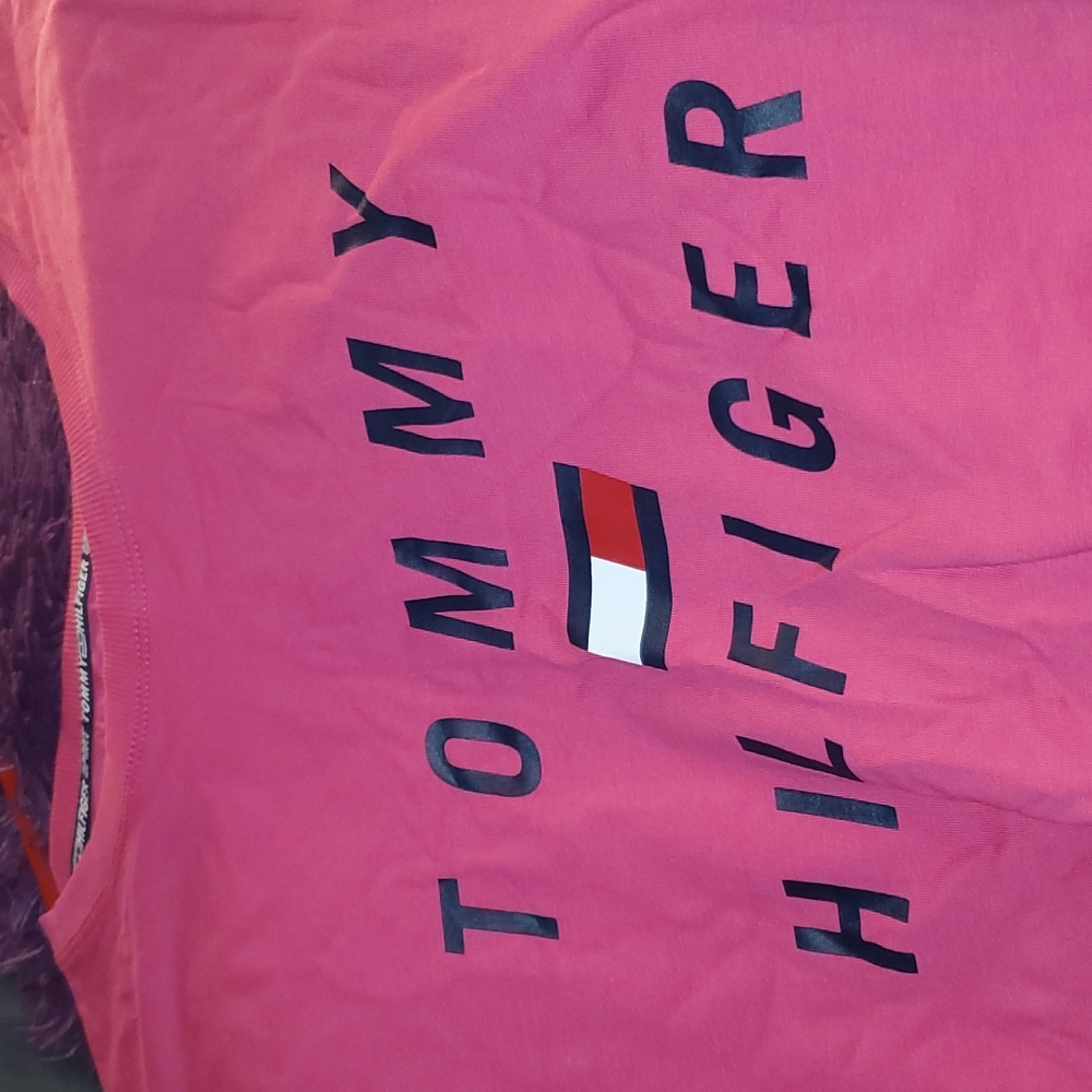 tommy pink shirt .